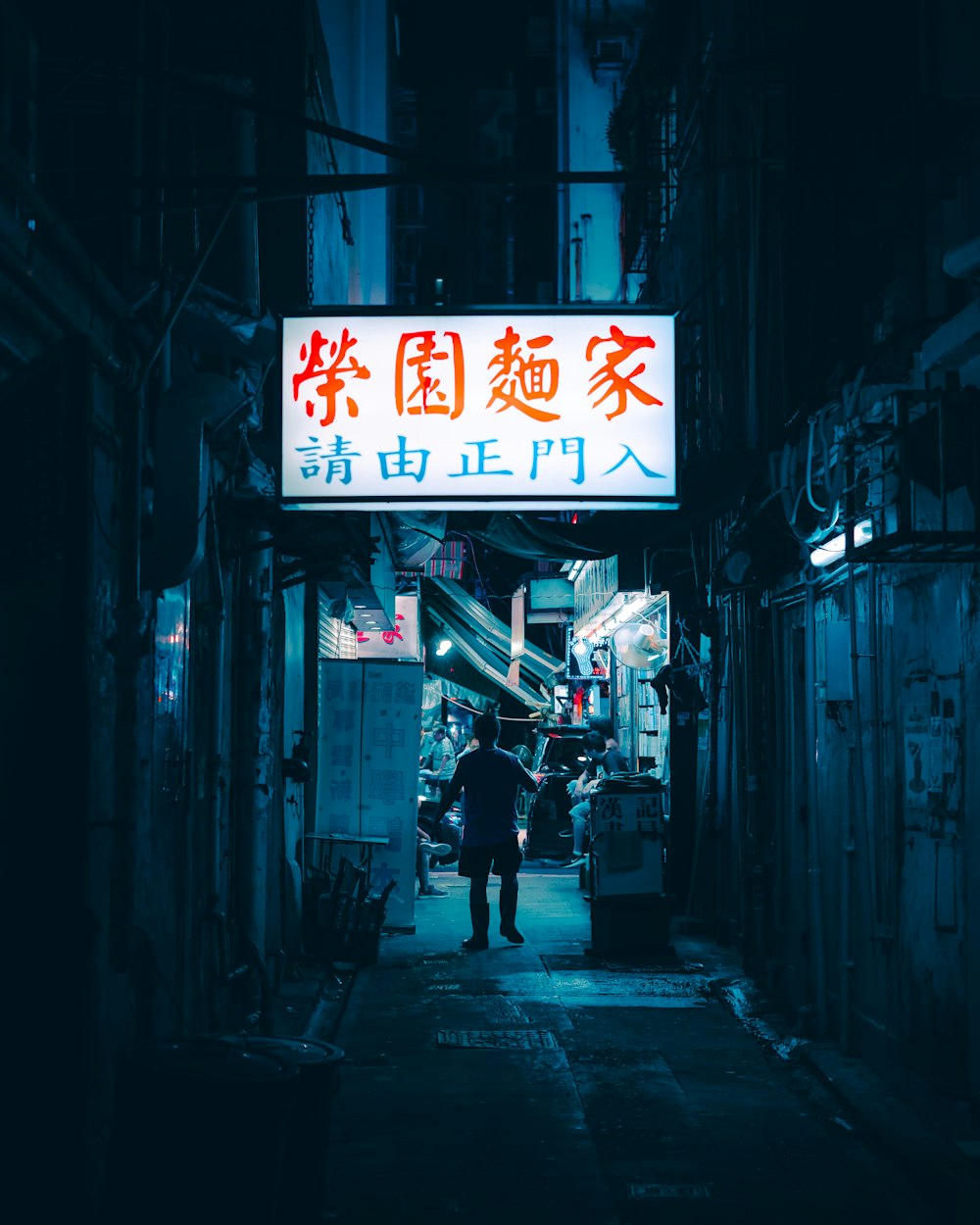 《釜山行》影评,为何被称为神作,揭示了怎样的人性
