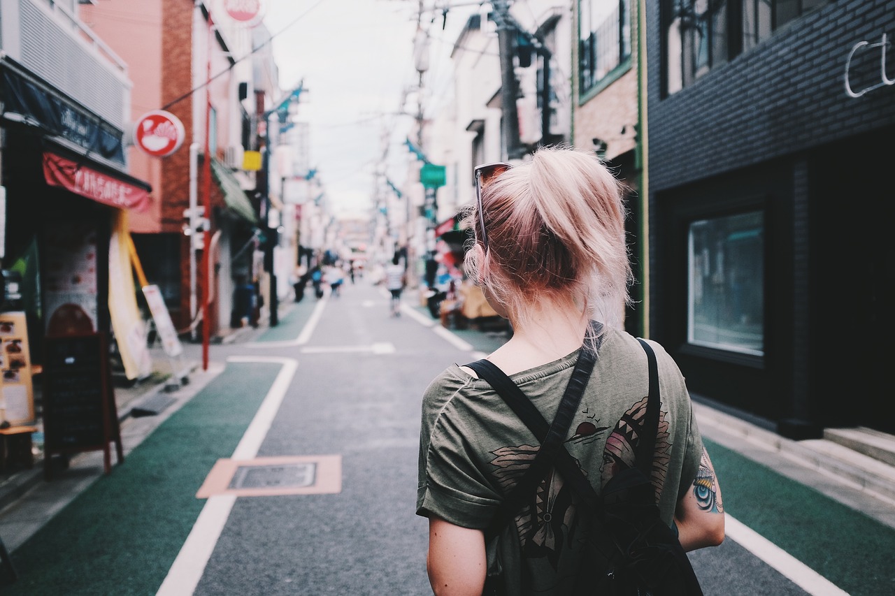 《林璎：强烈而清晰的洞察力》影评为何值得看,21岁亚裔女性如何顶住压力,建筑如何连接生死记忆