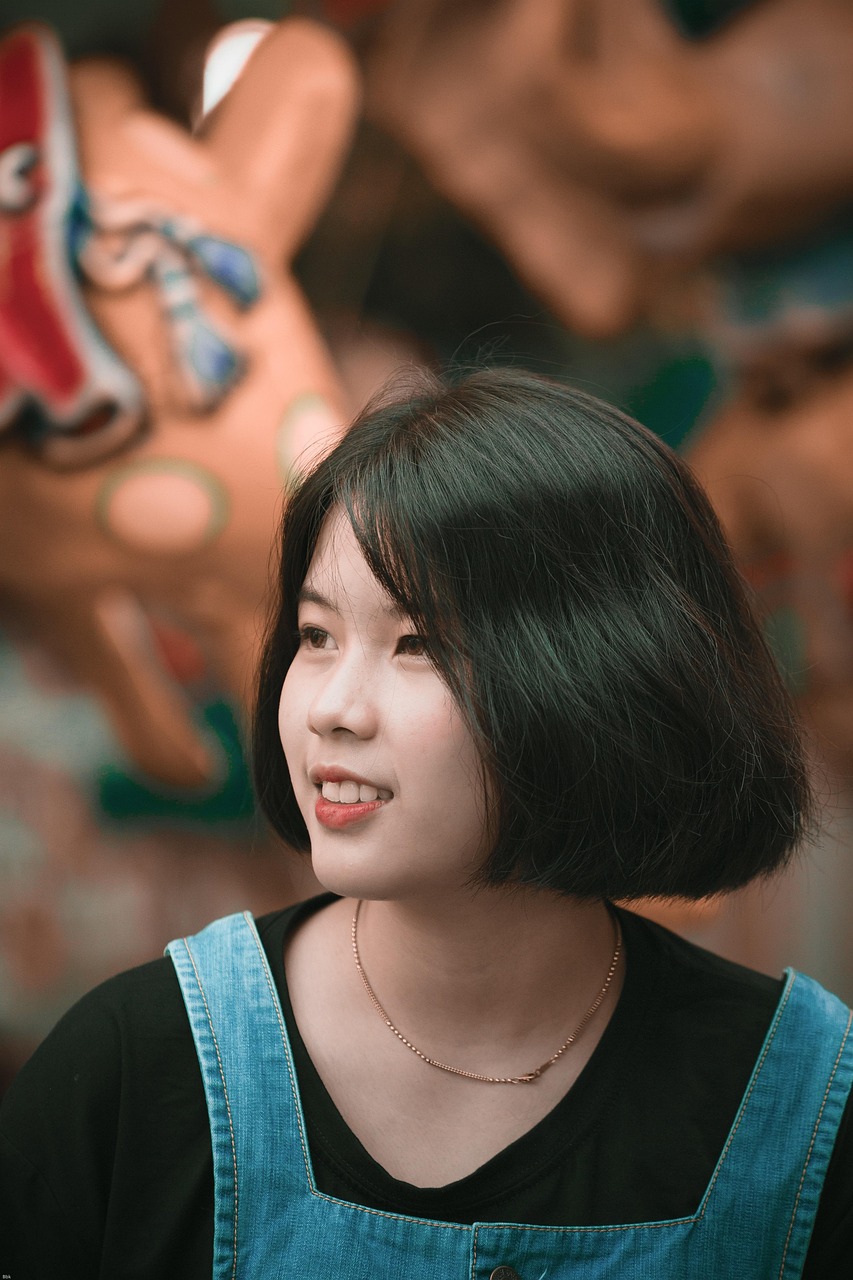 《女生宿舍》影评：电影真实感受，女生视角下的宿舍生活？