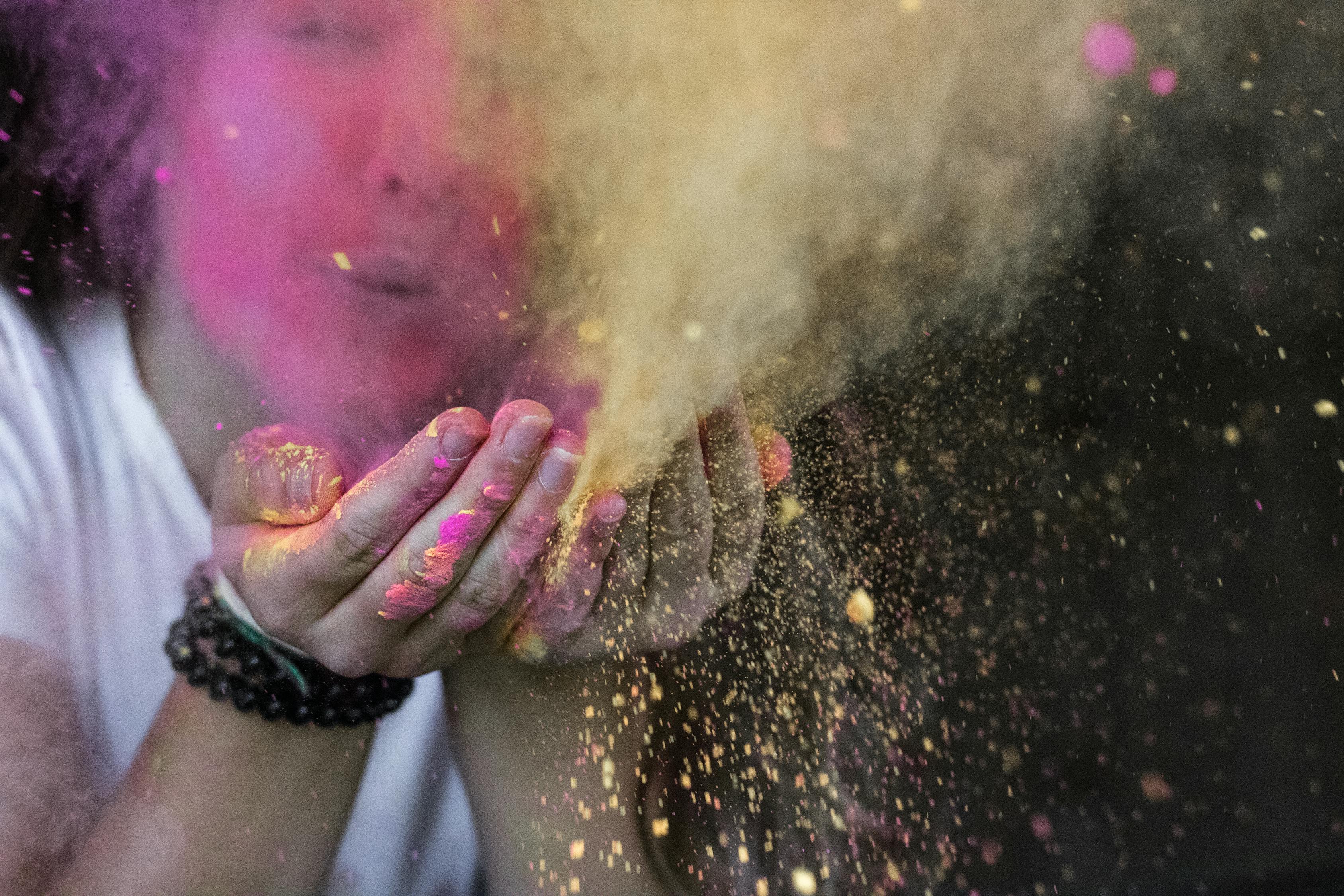 《“吃吃”的爱》影视解说：如何深入理解情感纠葛，电影节奏与美食的融合？