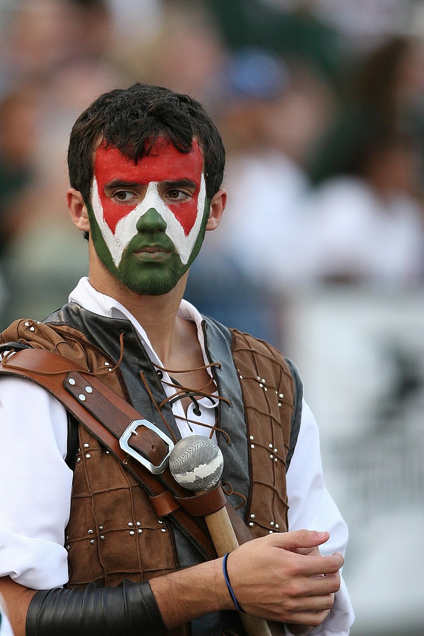 《敢死队3(国语版)》影视解说,如何理解剧情高潮,角色分析,国语配音特色? 《敢死队3(国语版)》影视解说,如何理解剧情高潮,角色分析,国语配音特色?