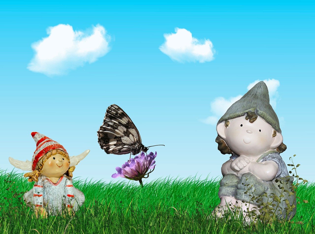 《白雪公主和七个小矮人》影视解说,如何理解经典童话故事?省时解读 《白雪公主和七个小矮人》影视解说,如何理解经典童话故事?省时解读