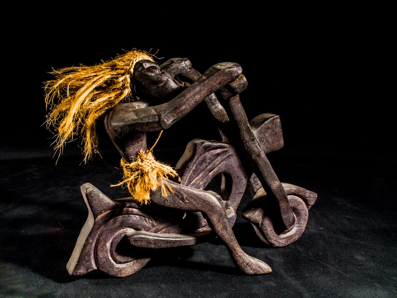 《恶魔的艺术：邪降》影视解说，恐怖片爱好者必看，泰国恐怖片特色是什么？