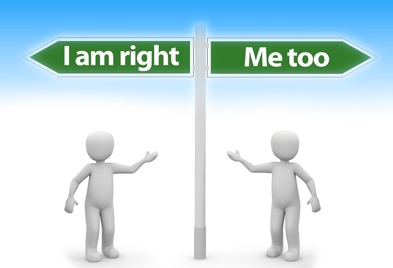 《健忘村》影视解说，如何理解其深层含义？为何备受争议？