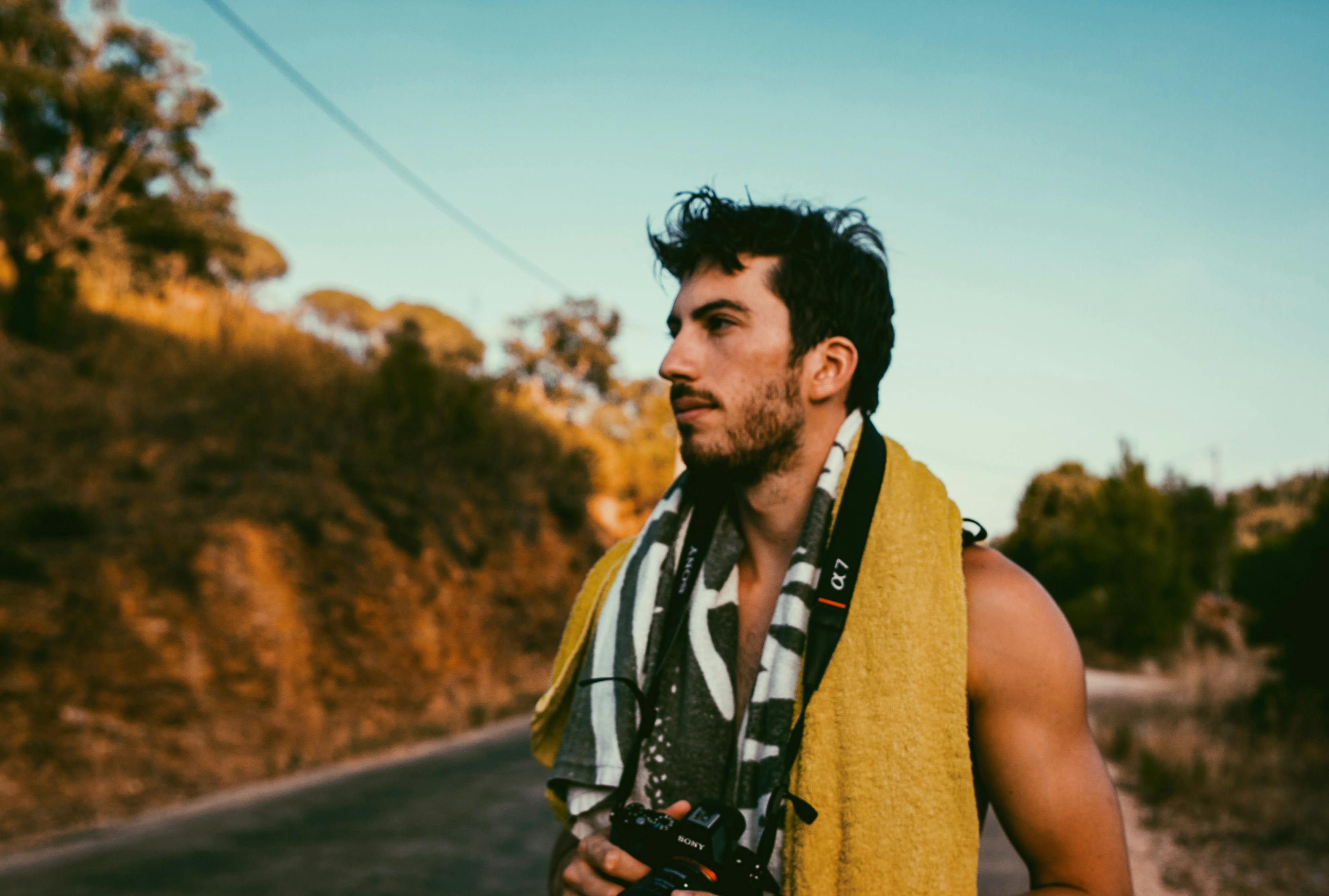 《一夜情深》影视解说，情感深度解析与剧情走向