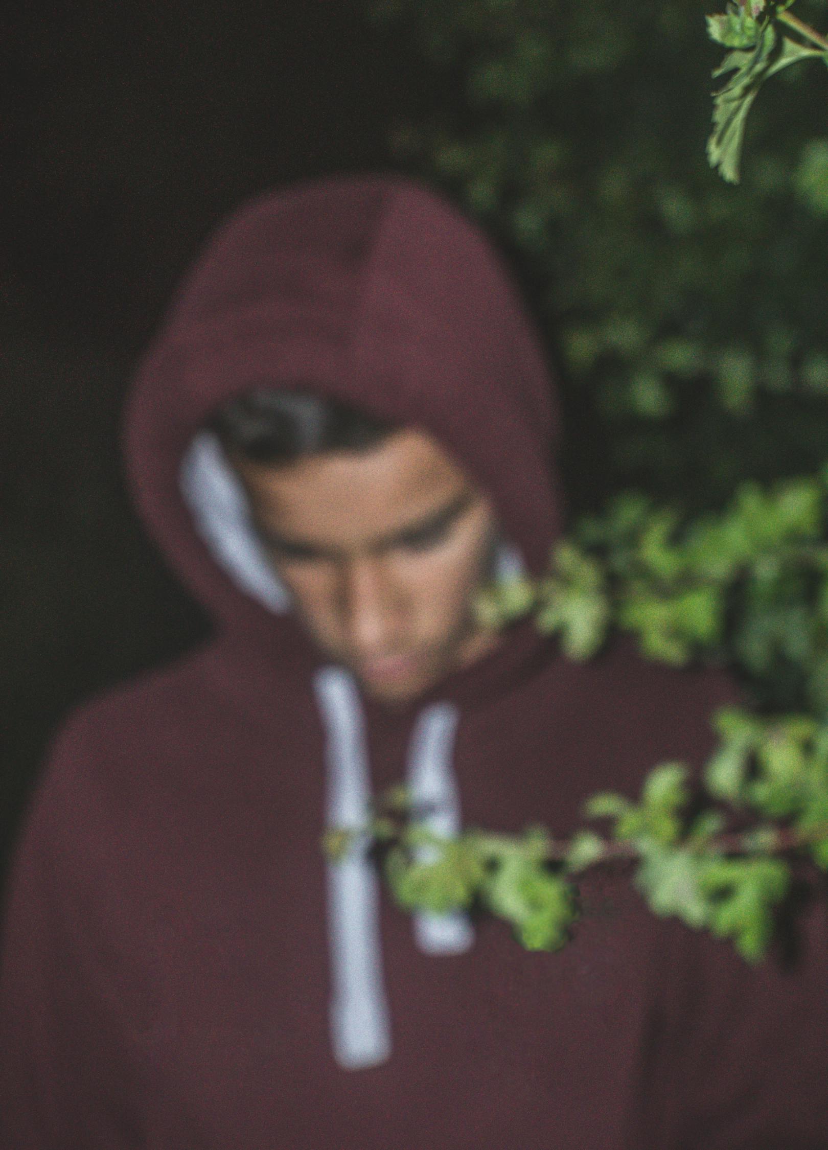 《重庆森林》影评:情感共鸣与都市孤独的探索,你感受到了吗? 《重庆森林》影评:情感共鸣与都市孤独的探索,你感受到了吗?