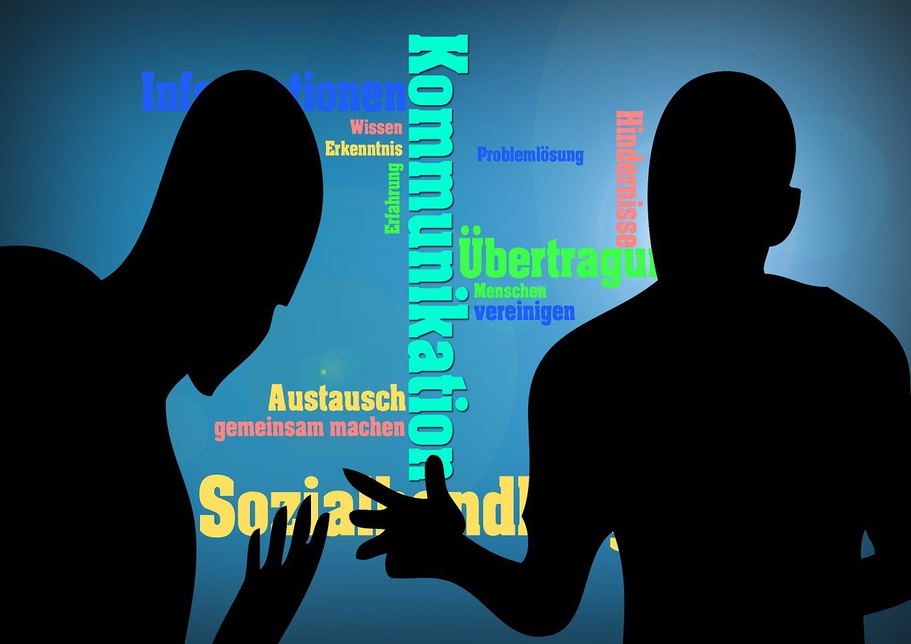 《香港制造》影评:如何理解这部电影的深层含义,它对香港社会的影响是什么? 《香港制造》影评:如何理解这部电影的深层含义,它对香港社会的影响是什么?